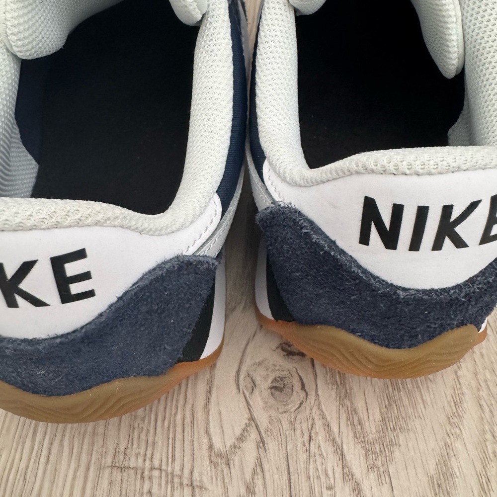 Nike Pacific Sneaker - Women's Navy/White size 7.5 - Picture 6 of 8